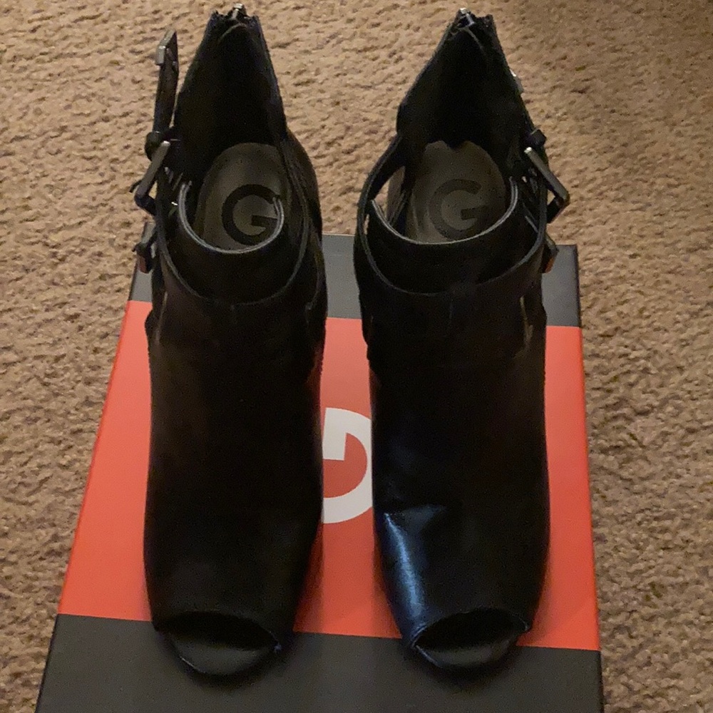 G by Guess women’s open toe booties